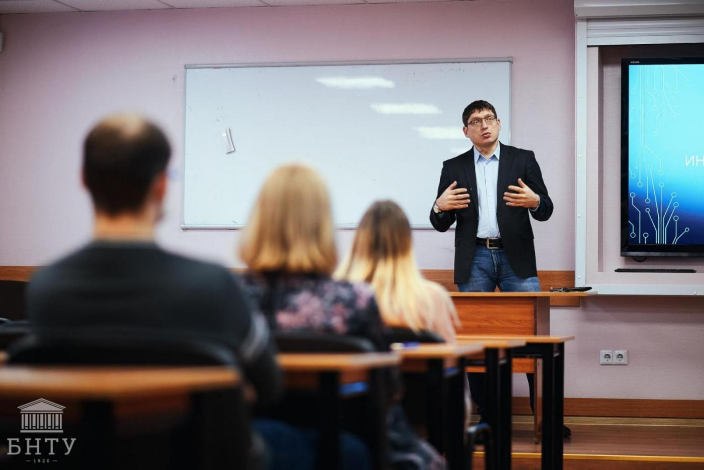 Как проходят школы ФММП?
